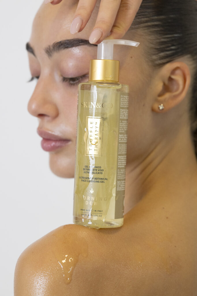 Truffle Therapy Morning Dew - Frissítő Arctisztító Gél