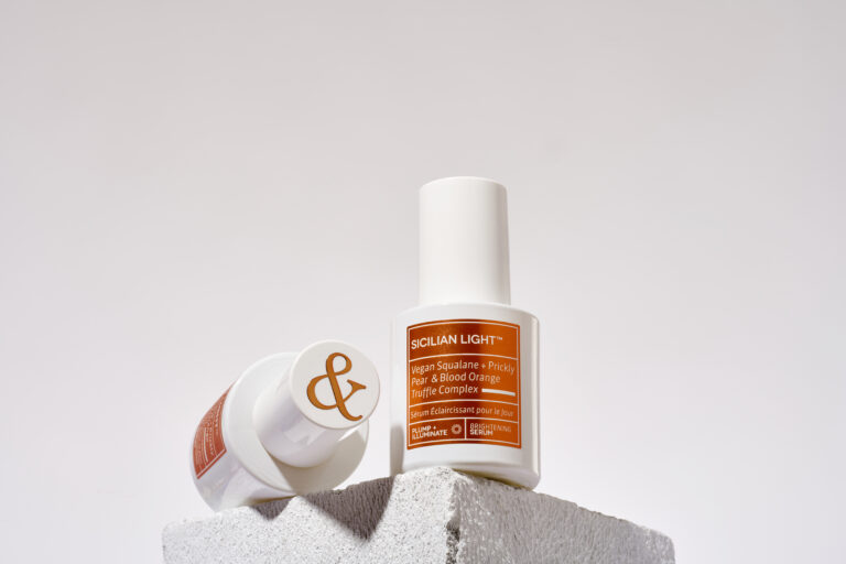 SICILIAN LIGHT&trade;️ Brightening Serum &ndash; Ragyog&aacute;sfokoz&oacute; Sz&eacute;rum